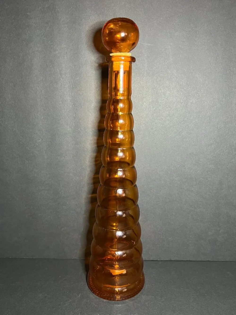 VTG Handmade 100% Recycled Orange Glass Beehive Ribbed Decanter Bottle w Stopper